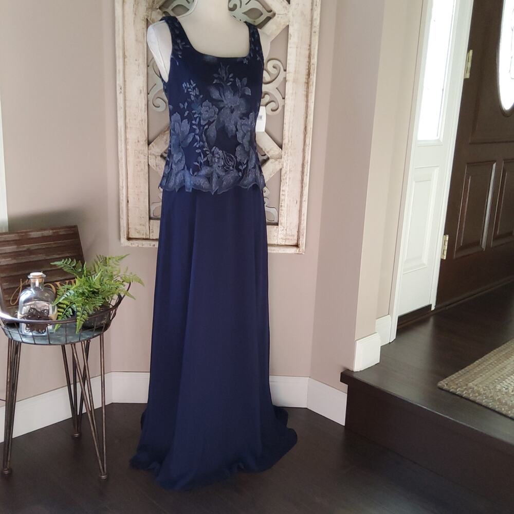 Alex Evenings Whimsigoth Fairycore Navy Blue Embroidered Scallop Gown 4